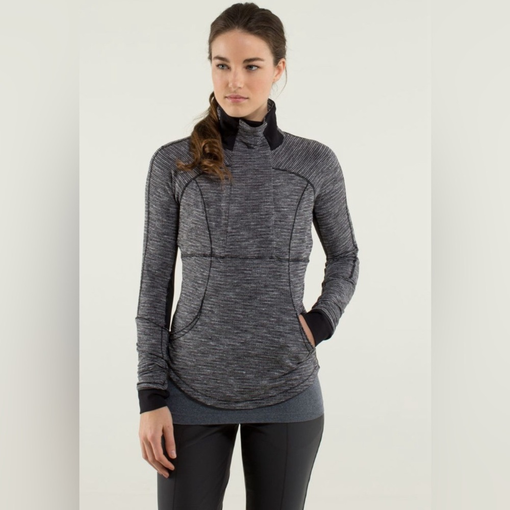 Lululemon Base Runner 1/2 Zip
Coco Pique Black White / Black